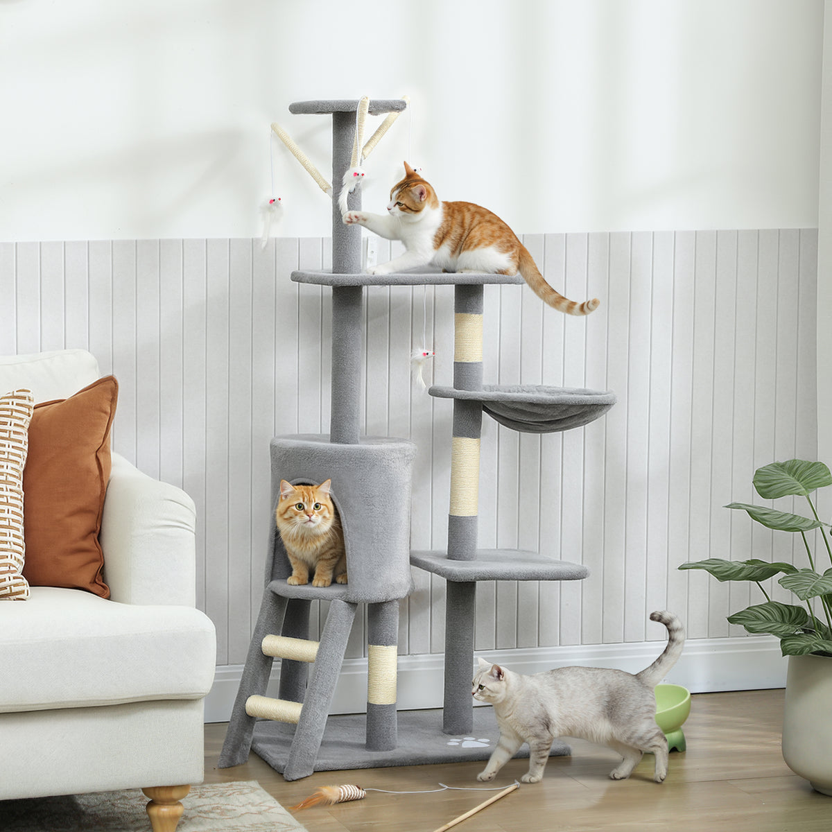 Torre per Gatti con Casetta, Trespolo, Piattaforme e 4 Topolini, in Legno, Peluche e Sisal, 60x35x134 cm, Grigio